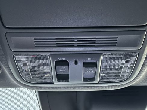 Used 2019 Honda CR-V EX image 35