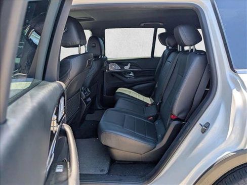 Used 2020 Mercedes-Benz GLS 450 4MATIC image 17