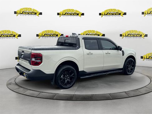 Used 2025 Ford Maverick Lariat w/ Black Appearance Package image 5