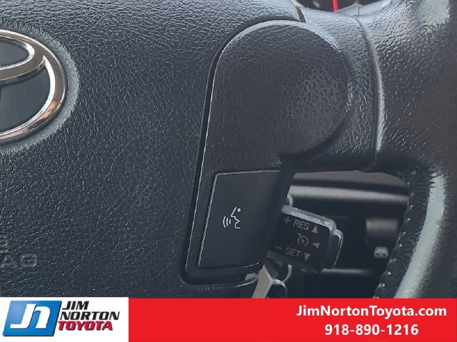 Used 2011 Toyota Tundra Limited w/ Platinum Pkg AWD/4WD image 29