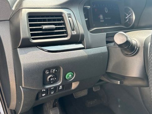Used 2022 Honda Passport Elite image 15