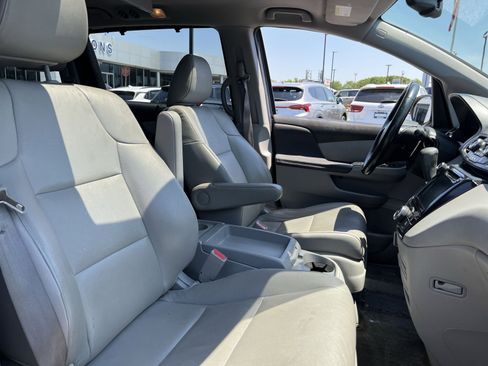 Used 2015 Honda Odyssey EX-L image 36