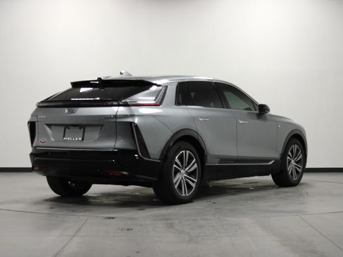 Used 2024 Cadillac Lyriq Luxury image 4