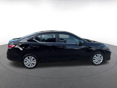 Used 2025 Nissan Sentra S image 16