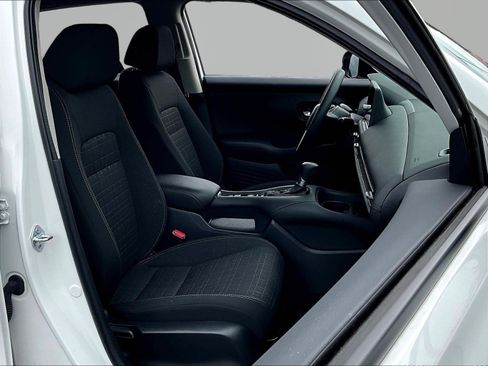 Used 2026 Honda HR-V LX image 26