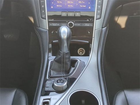 Used 2017 INFINITI Q50 3.0t Premium w/ 3.0T Premium Plus Package image 17