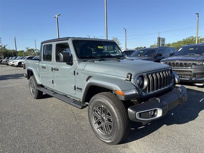 New 2025 Jeep Gladiator Sport