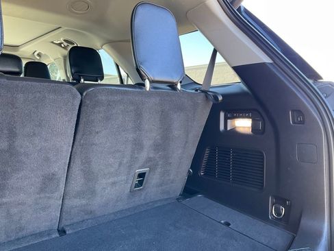 Used 2021 Ford Explorer Limited w/ Equipment Group 301A image 16