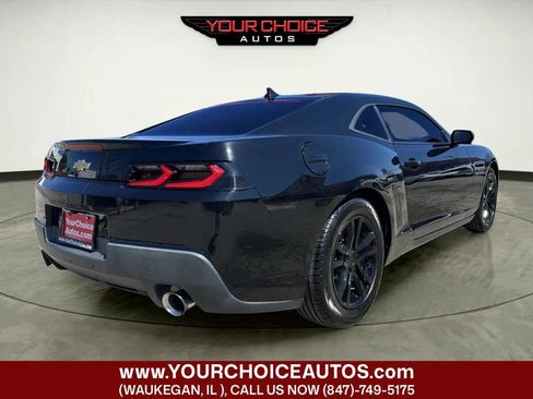 Used 2015 Chevrolet Camaro LT image 5