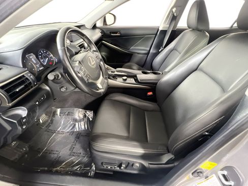 Used 2018 Lexus IS 300 AWD w/ Comfort Package image 20