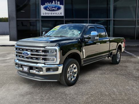 Used 2024 Ford F250 Lariat w/ Chrome Package AWD/4WD image 7