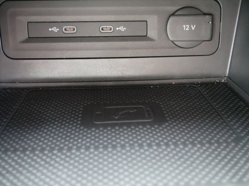 Certified 2022 Volkswagen Atlas SEL Premium AWD/4WD image 32
