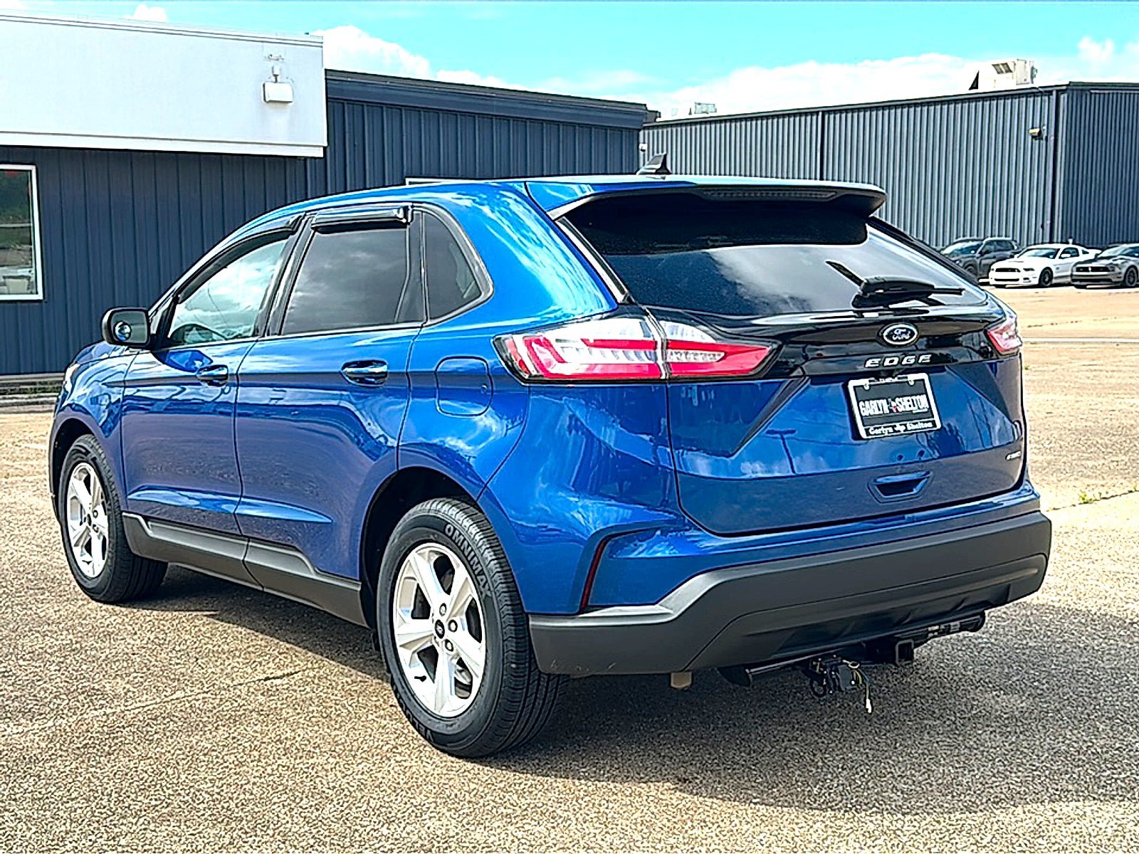 Used 2024 Ford Edge SE AWD/4WD image 6