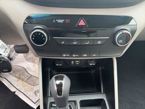 Used 2019 Hyundai Tucson SE AWD/4WD image 31