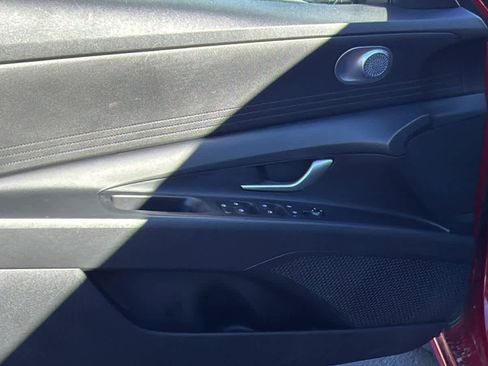 Used 2023 Hyundai Elantra SEL image 23