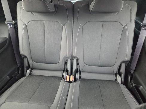 Used 2025 Jeep Grand Cherokee L Laredo RWD image 8