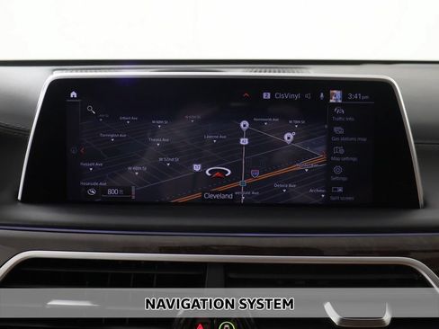 Used 2020 BMW M760i xDrive w/ Luxury Rear Seating Package AWD/4WD image 3
