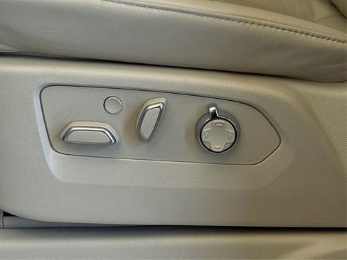 New 2026 Cadillac Escalade ESV Platinum Sport image 33