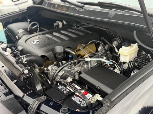 Used 2021 Toyota Tundra SR image 80