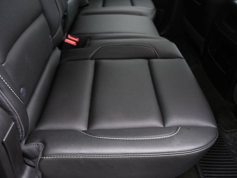 Used 2018 Chevrolet Silverado 1500 LTZ Z71 w/ LTZ Plus Package AWD/4WD image 22