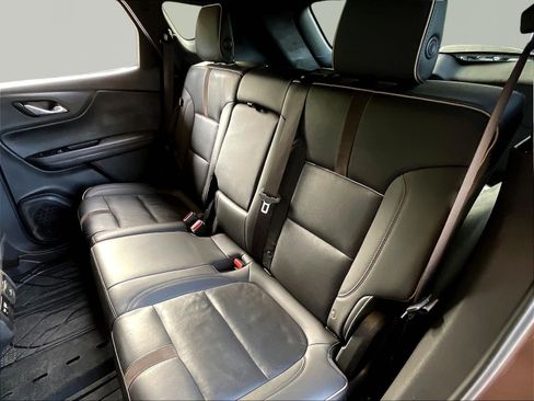 Used 2019 Chevrolet Blazer Premier w/ Sun and Wheels Package FWD image 22
