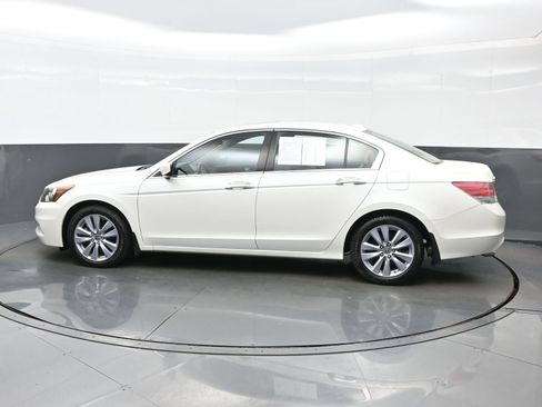 Used 2011 Honda Accord EX-L image 3