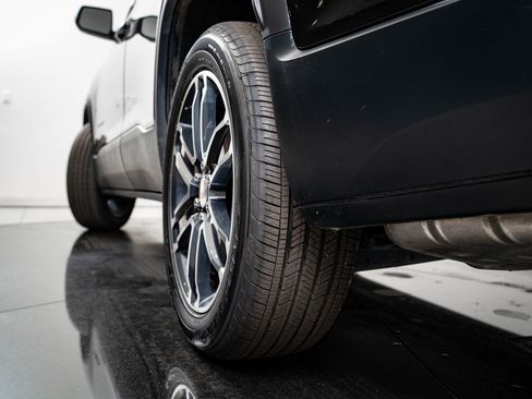 Used 2021 GMC Acadia SLT w/ Preferred Package image 49