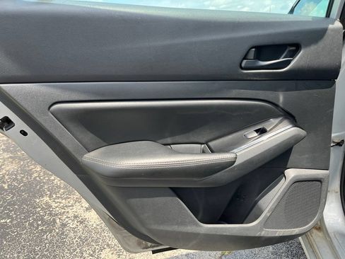 Used 2023 Nissan Altima 2.5 SV FWD image 28