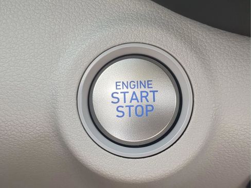 New 2026 Hyundai Venue SEL FWD image 33