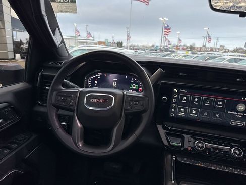 Used 2024 GMC Sierra 2500 AT4X AWD/4WD image 36