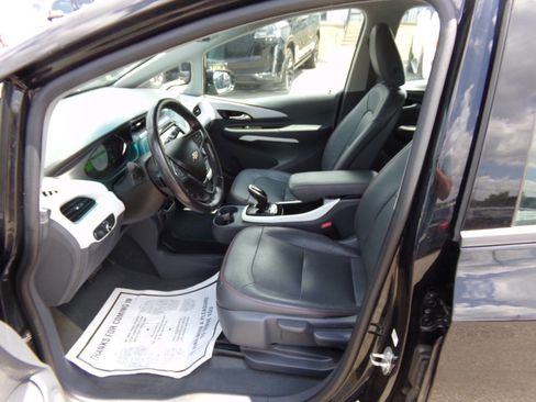 Used 2020 Chevrolet Bolt Premier image 11