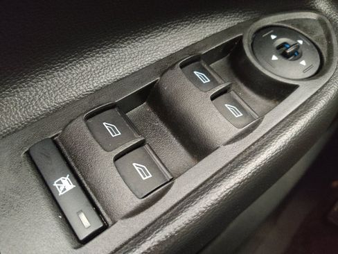 Used 2017 Ford Escape S image 27