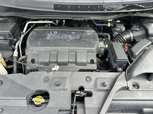 Used 2011 Honda Odyssey Touring image 11