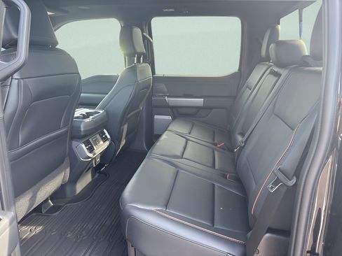 Used 2025 Ford F150 Lariat w/ Equipment Group 502A High AWD/4WD image 5