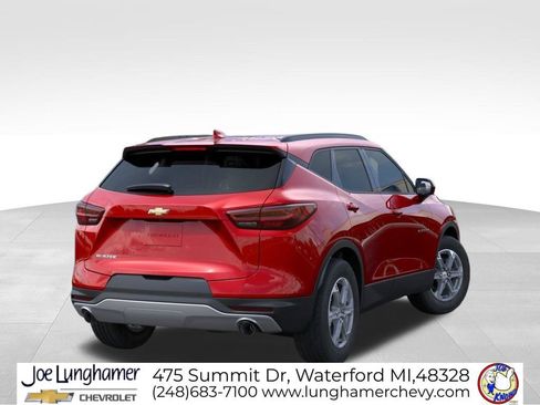 New 2026 Chevrolet Blazer LT w/ Convenience Package FWD image 4