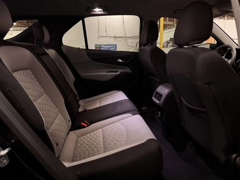 Used 2020 Chevrolet Equinox LS w/ LS Convenience Package image 15