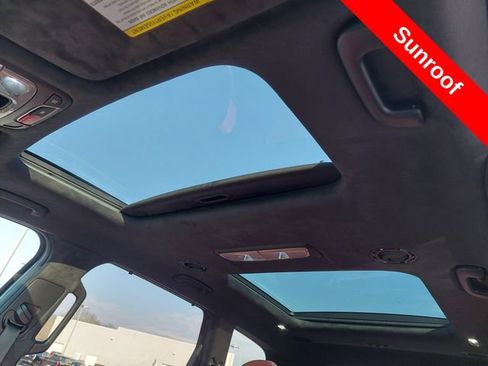 Used 2024 Kia Telluride SX Prestige image 11