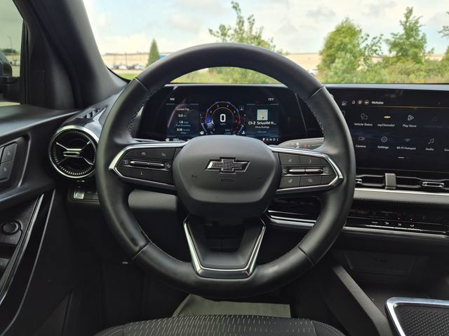 Certified 2025 Chevrolet Equinox LT w/ Safety and Technology Package AWD/4WD image 18