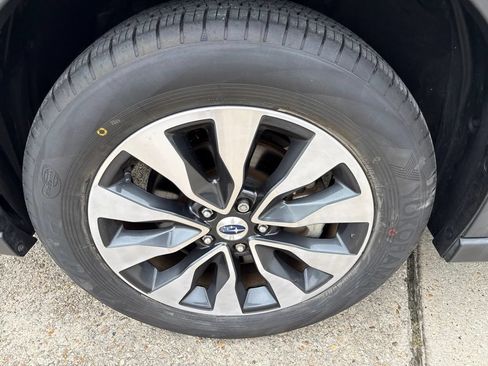 Used 2024 Subaru Outback Touring XT AWD/4WD image 24