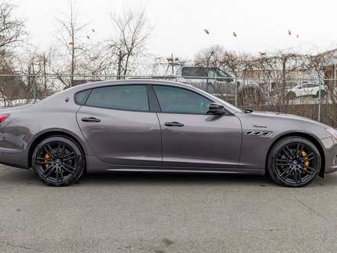 Certified 2023 Maserati Quattroporte Modena Q4 AWD/4WD image 8