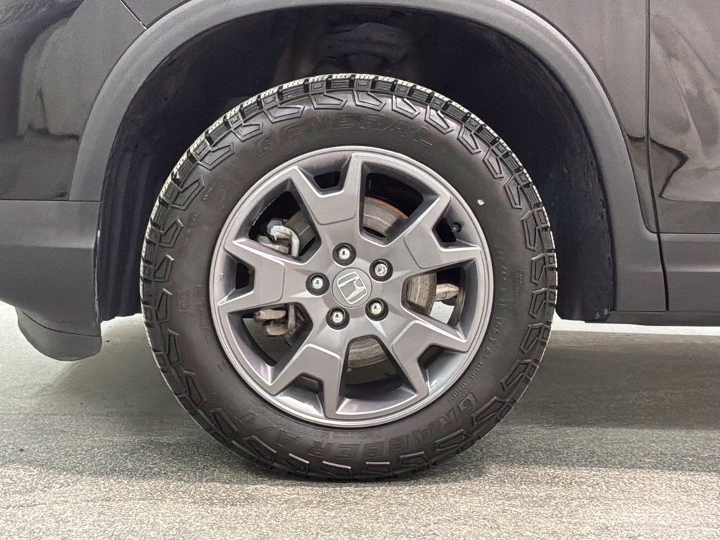 Certified 2024 Honda Passport TrailSport image 34