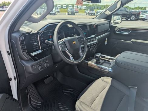 New 2026 Chevrolet Silverado 1500 LT AWD/4WD image 13