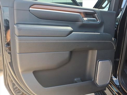 Used 2024 GMC Sierra 2500 Denali w/ Denali Reserve Package image 22