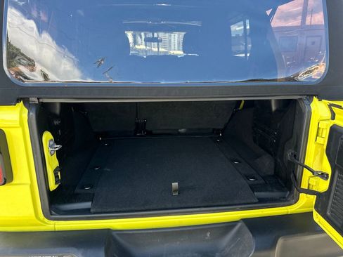 Used 2022 Jeep Wrangler Unlimited Sport image 21