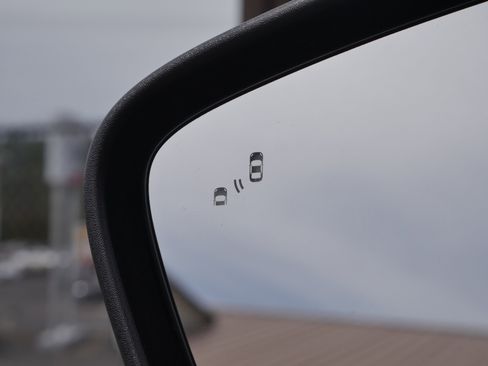 Certified 2022 Ford Escape SE w/ SE Sport Appearance Package image 36