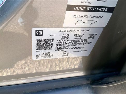 Used 2023 GMC Acadia SLE w/ Driver Convenience Package image 31