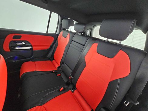 New 2026 Mercedes-Benz GLB 250 image 17