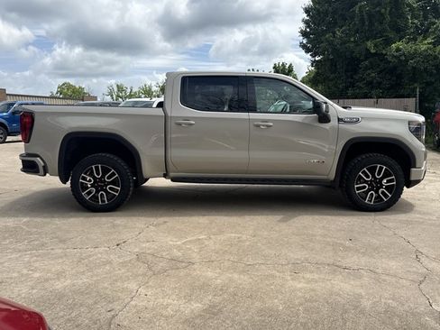 New 2026 GMC Sierra 1500 AT4 w/ AT4 Premium Package AWD/4WD image 2