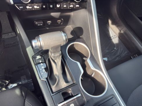 Used 2023 Kia K5 LXS image 14
