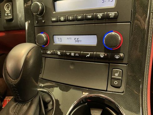 Used 2011 Chevrolet Corvette Grand Sport w/ Preferred Equipment Group image 19